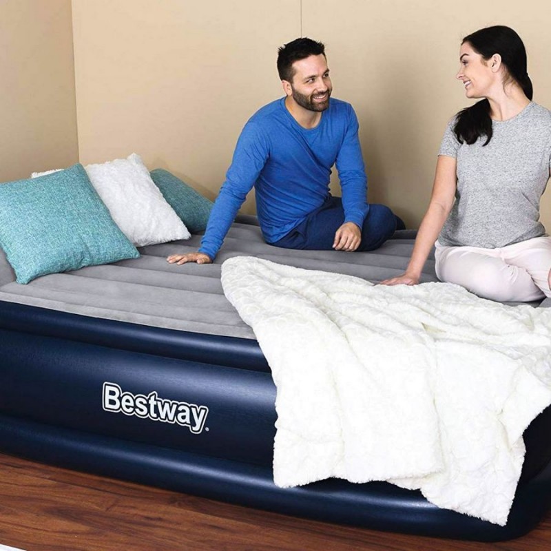 Надувне двомісне ліжко з вбудованим електронасосом (Bestway 67614)