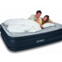 Двоспальне надувне ліжко з вбудованим електронасосом (Intex 64136)