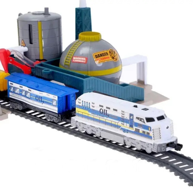 Детская железная дорога с погрузчиком и нефтеналивной станцией Power Train (BSQ 21815)